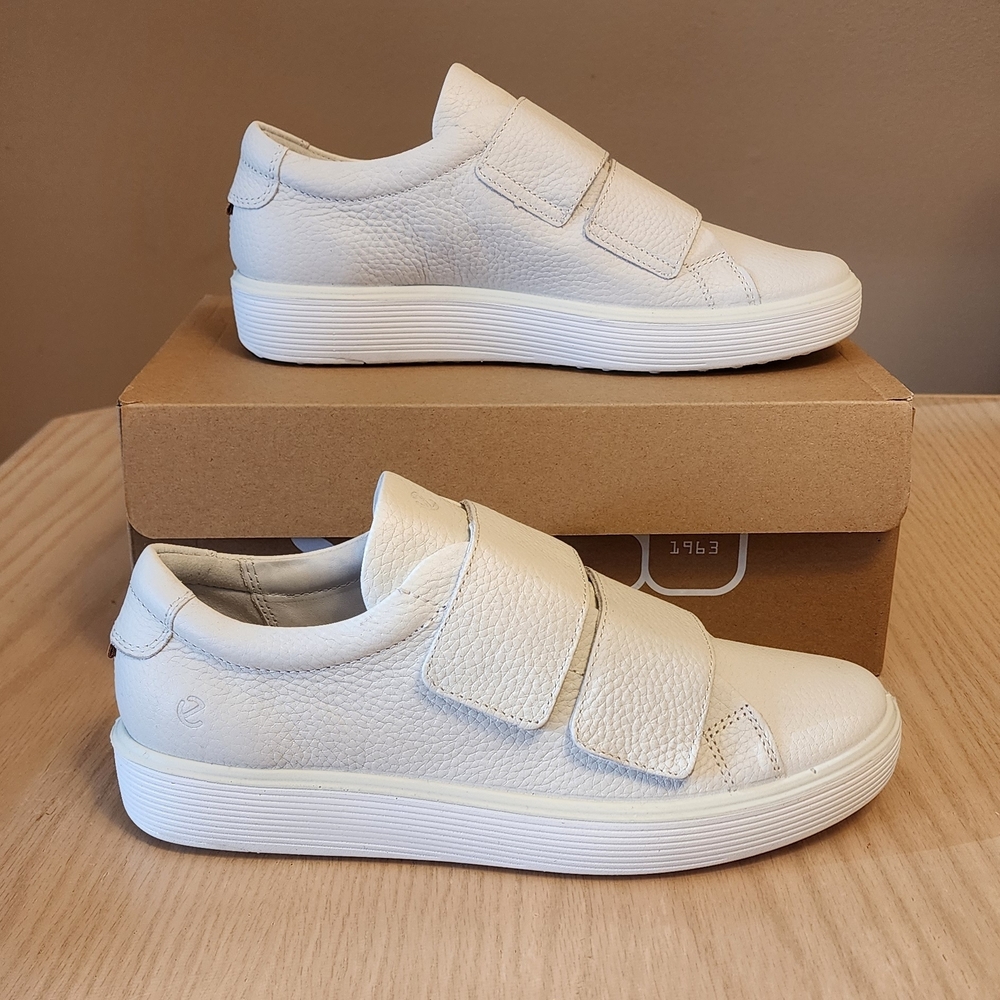 ECCO Soft 60 White Leather Sneakers - Picture 1 of 5